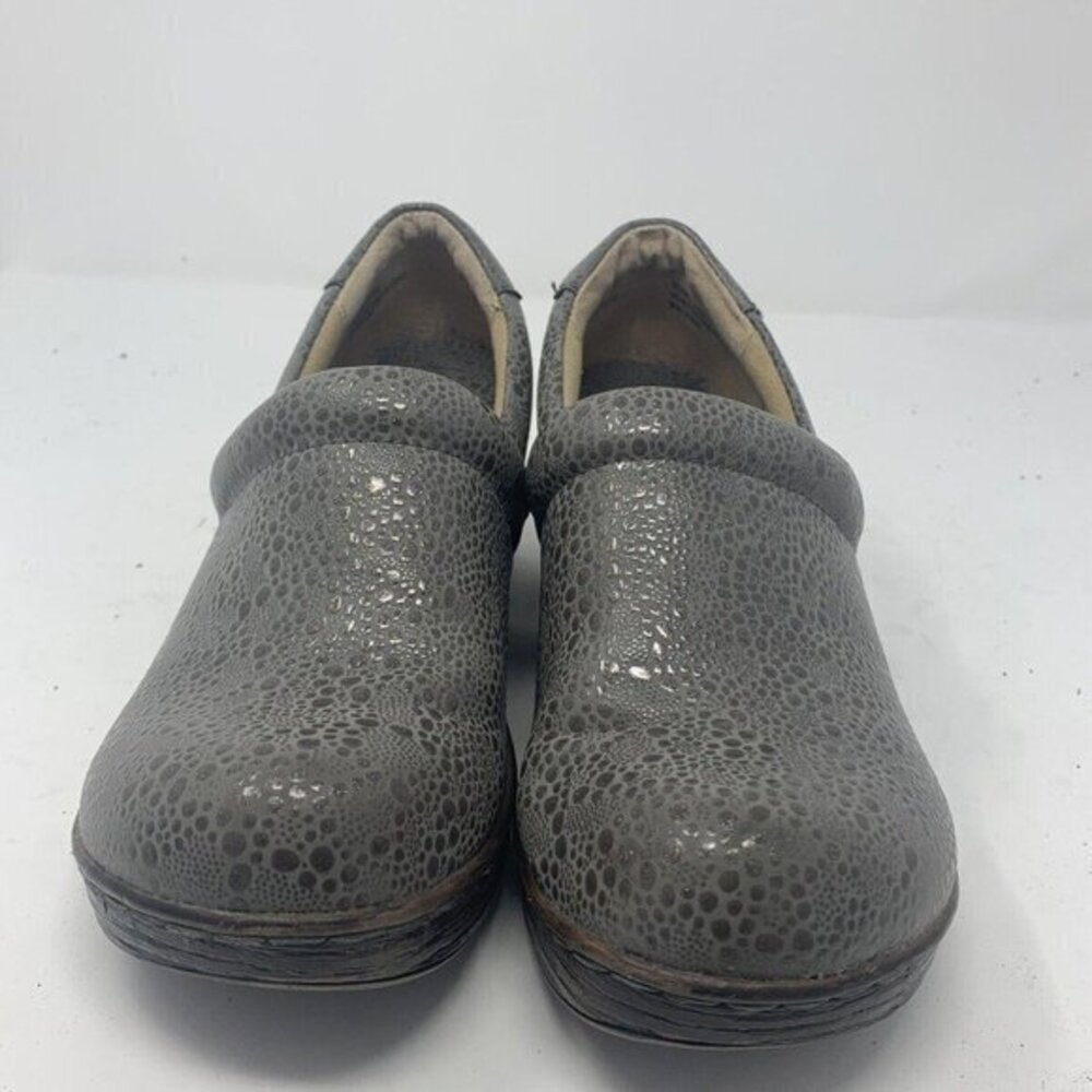 BOC BORN CONCEPT Grey Slip On Leather Mules Clogs Comfort Shoes Size 8.5